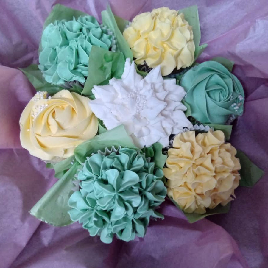 Fresh Cupcake Bouquet (48 Hours' Notice)